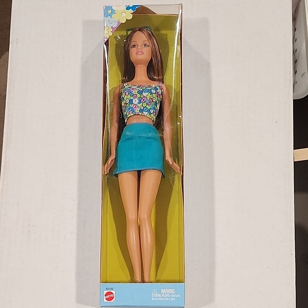 2002 Beach Fun Barbie Doll